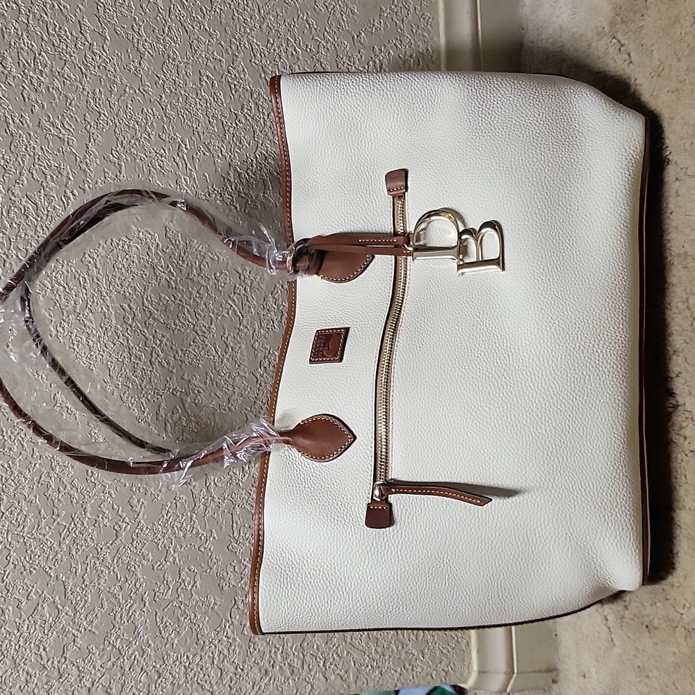Dooney & Bourke large tote